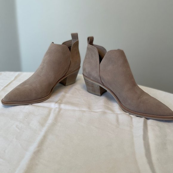 Ankle boots/ Booties - Picture 1 of 5